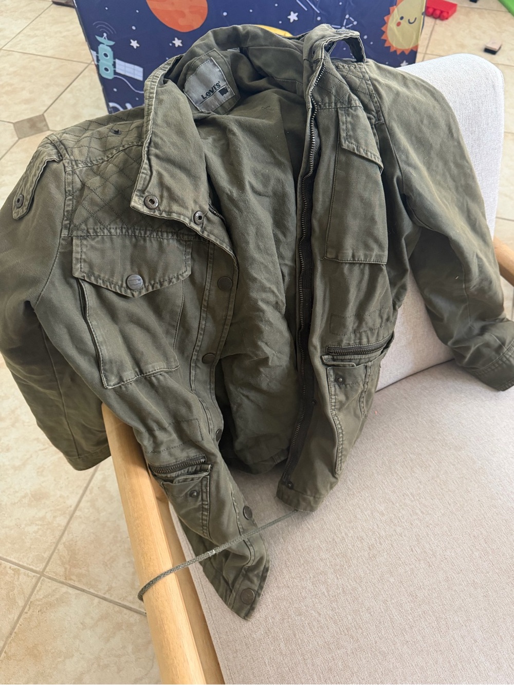Vintage Levi’s Army Green Jacket